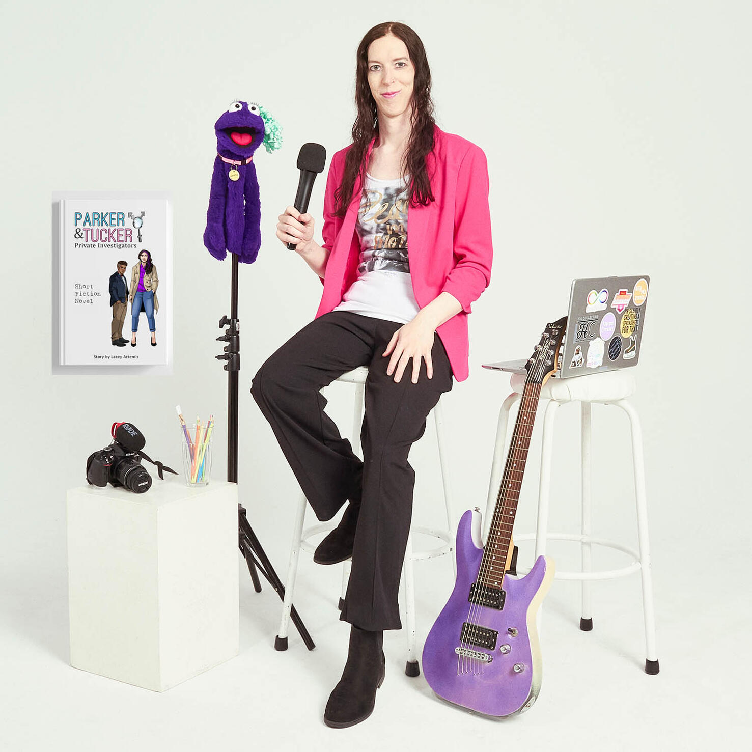 Lacey Artemis Headshot